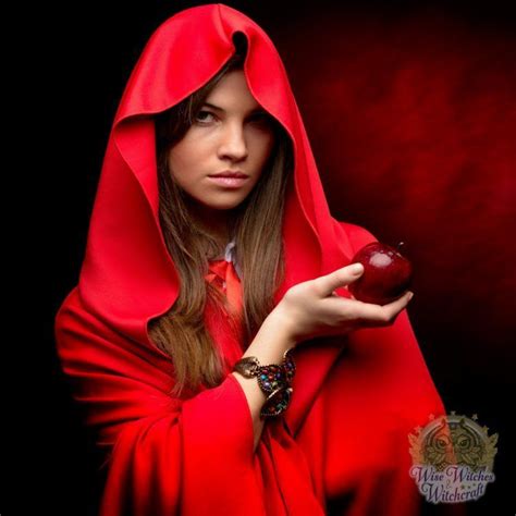 Charms and Chants: Using Witchcraft for Lasting Weight Loss